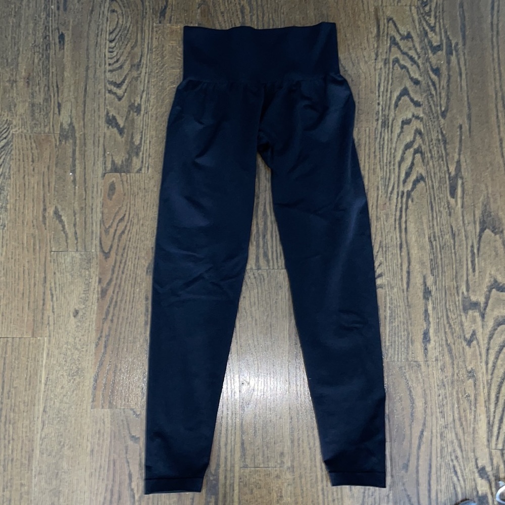 Black NVGTN leggings